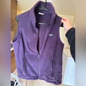 Woman’s Fleece vest